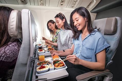 emirates 777 economy|Emirates Boeing 777 Economy Class Photo Gallery.